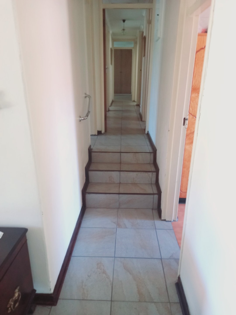 5 Bedroom Property for Sale in Sasolburg Ext 10 Free State
